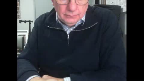 Snapshot of thickmelnik chatting on 07/08/26, 02:54 James online show from 07/08/26, 02:54