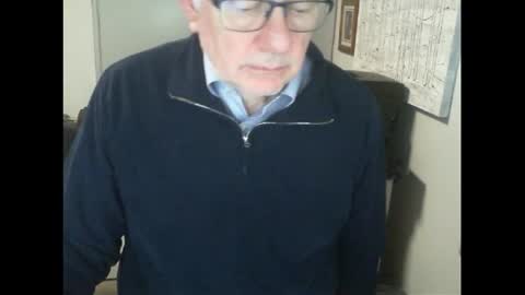 Snapshot of thickmelnik chatting on 07/19/26, 02:54 James online show from 07/19/26, 02:54