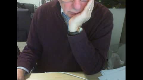 Snapshot of thickmelnik chatting on 07/23/26, 02:48 James online show from 07/23/26, 02:48