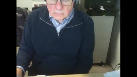 Snapshot of thickmelnik chatting on 07/29/26, 01:53 James online show from 07/29/26, 01:53