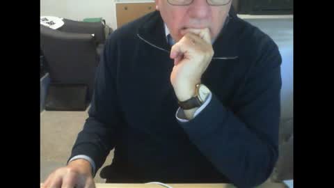 Snapshot of thickmelnik chatting on 08/01/26, 04:34 James online show from 08/01/26, 04:34