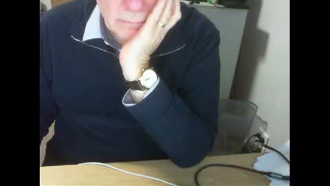 Snapshot of thickmelnik chatting on 08/02/26, 02:04 James online show from 08/02/26, 02:04