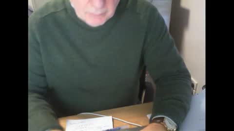 Snapshot of thickmelnik chatting on 08/08/26, 02:36 James online show from 08/08/26, 02:36