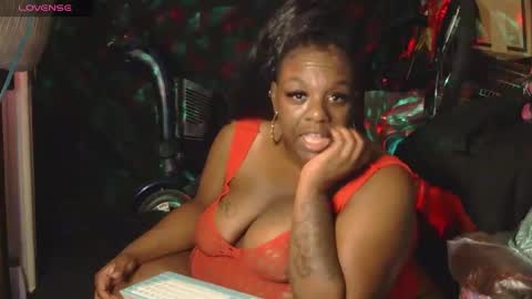 Thickumzz41 online show from 12/19/25, 03:57