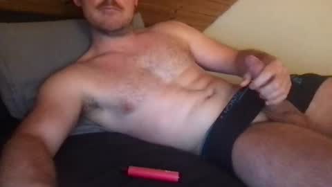 thierrinho8148 online show from 12/18/25, 06:03