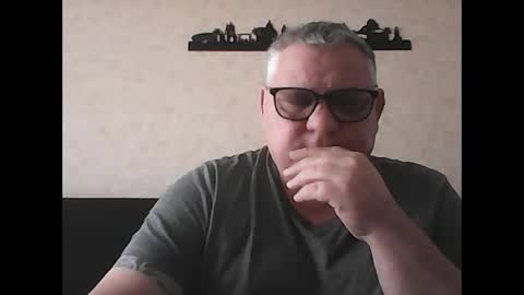 Thierrysymp online show from 02/04/25, 10:32