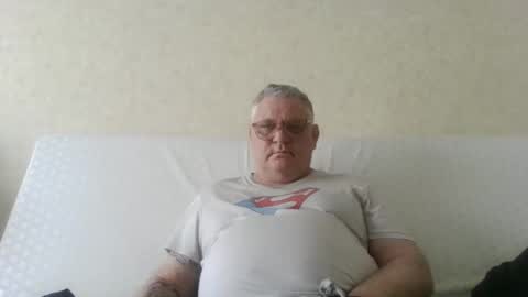 Thierrysymp online show from 04/22/26, 05:14