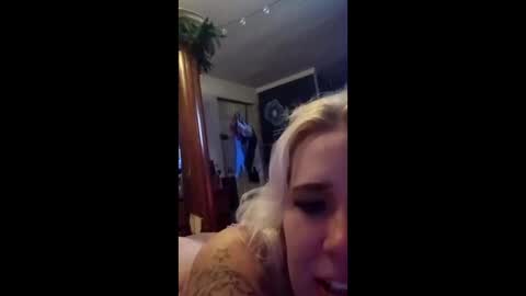 lola...and...thiggy online show from 02/02/26, 07:40