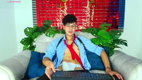 Thiago Saenzz online show from 02/28/26, 03:13