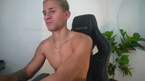 thin_tommy11 online show from 03/02/26, 05:42