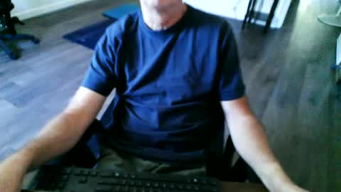Snapshot of thinboy4moon chatting on 07/07/26, 07:51 thinboy4moon online show from 07/07/26, 07:51