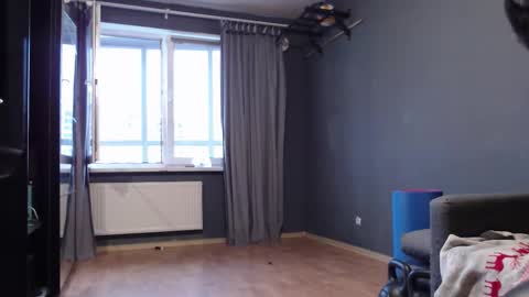 Snapshot of this_is_andy chatting on 09/21/25, 03:24 Andy online show from 09/21/25, 03:24