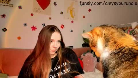 Amelia  shows on mondays fridays and sundays  if anything changes im giving updates on my fansly  online show from 01/05/26, 05:27