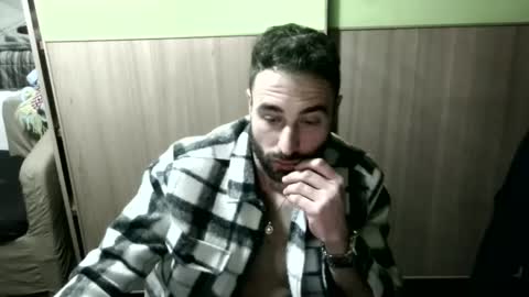 Thomas online show from 01/17/25, 08:11