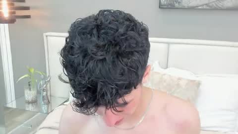 Thom online show from 04/23/26, 11:53