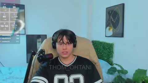 Snapshot of thom_ohtani chatting on 06/10/26, 02:23 thom_ohtani online show from 06/10/26, 02:23