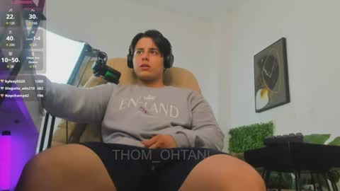Snapshot of thom_ohtani chatting on 06/16/26, 02:36 thom_ohtani online show from 06/16/26, 02:36
