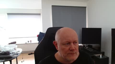 thomas315627 online show from 05/03/26, 12:44