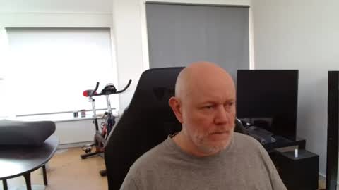 Snapshot of thomas806035 chatting on 07/04/26, 10:10 thomas806035 online show from 07/04/26, 10:10