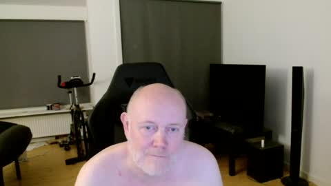 Snapshot of thomas806035 chatting on 08/07/26, 09:28 thomas806035 online show from 08/07/26, 09:28