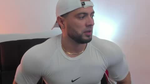 Thomas Brandon online show from 04/02/26, 03:37