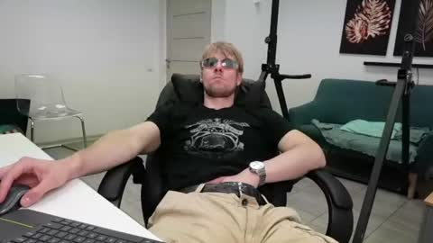 THOMAS BRONS online show from 06/26/26, 07:35