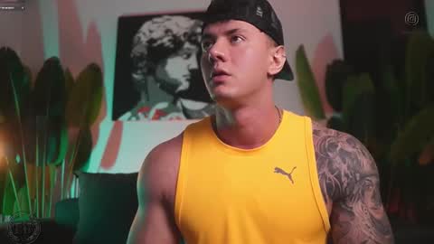 Thomas Falcon online show from 11/14/25, 12:53