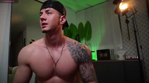 Thomas Falcon online show from 02/27/26, 11:49