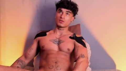 Thomas 3  JUST STAY AND BE MY LAST LOVE online show from 01/05/25, 02:38