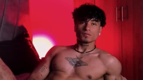 Thomas 3  JUST STAY AND BE MY LAST LOVE online show from 10/02/25, 04:30