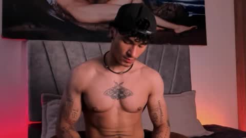 Thomas 3  JUST STAY AND BE MY LAST LOVE online show from 11/07/25, 05:57