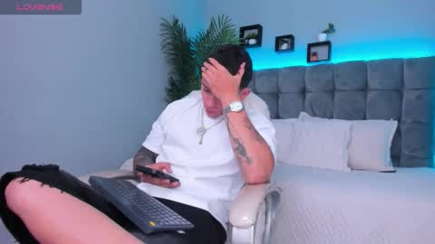 Thomas online show from 02/11/26, 12:32