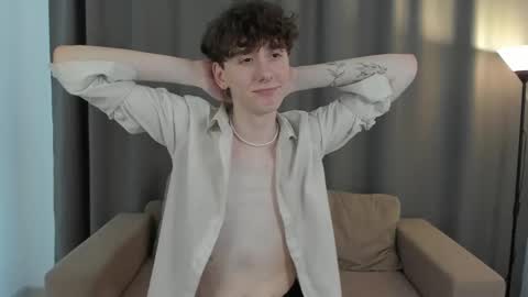 Thomas online show from 02/26/25, 08:26