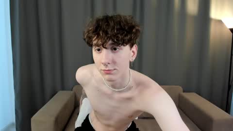 Thomas online show from 03/01/25, 05:09