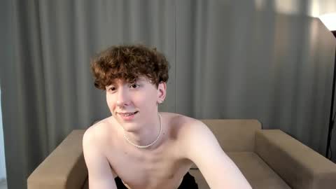 Thomas online show from 03/11/25, 08:41