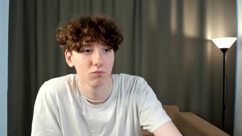 Thomas online show from 03/12/25, 05:13