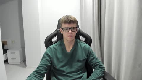 Tomas online show from 01/13/25, 07:21