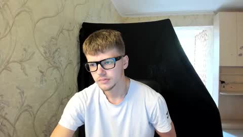 Tomas online show from 10/03/25, 10:01