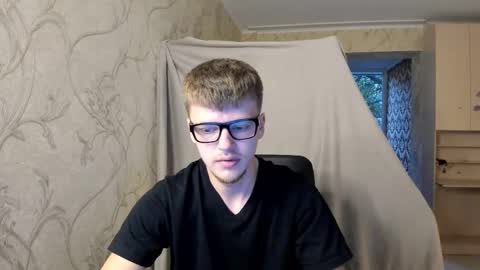 Tomas online show from 10/04/25, 02:59