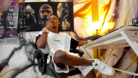 Thomas online show from 11/25/25, 03:28