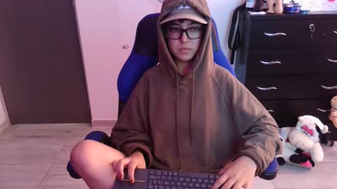 VALERIA online show from 11/28/25, 06:54