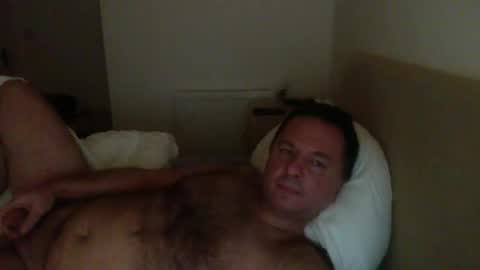 Snapshot of thomaspol chatting on 11/17/25, 10:59 Tom online show from 11/17/25, 10:59