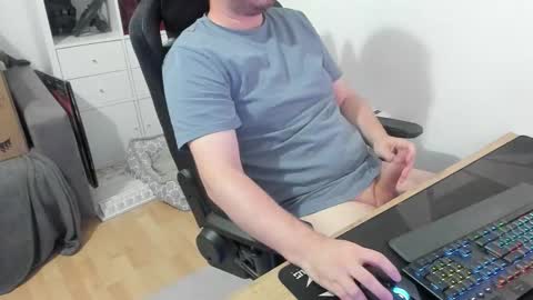 thommy2008 online show from 09/12/25, 10:59