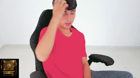 Thomas online show from 03/29/26, 02:33