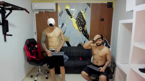 thomson_hot01 online show from 03/26/26, 05:24