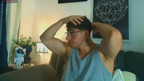 thomylov online show from 04/17/26, 12:24