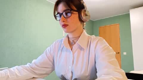 Grace online show from 10/19/25, 12:39