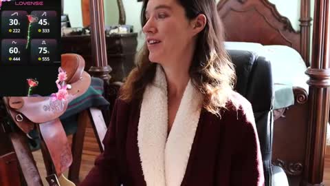 ThornburyRose online show from 02/17/25, 08:26