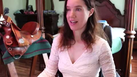 ThornburyRose online show from 03/11/26, 06:58