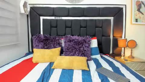 thriana online show from 04/18/26, 02:37